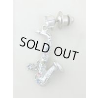 ピンブローチ　サックス　シルバー　※在庫限り　※ご購入1個につき150ポイント付与(会員登録要)　◇ゆうパケット発送可