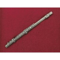 スタンダードブローチ　フルート　シルバー　※在庫限り　※ご購入1個につき140ポイント付与(会員登録要)
