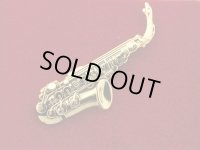 スタンダードブローチ　アルトサックス　ゴールド