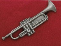 スタンダードブローチ　トランペット　シルバー　※在庫限り　※ご購入1個につき140ポイント付与(会員登録要)