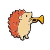 輸入ブローチ　ハリネズミ　トランペット　◇ゆうパケット発送可