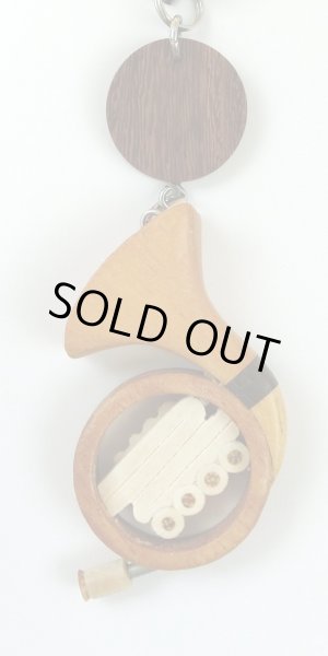 画像2: 手作りの木製ストラップ　ホルン　◇ゆうパケット発送可 (2)