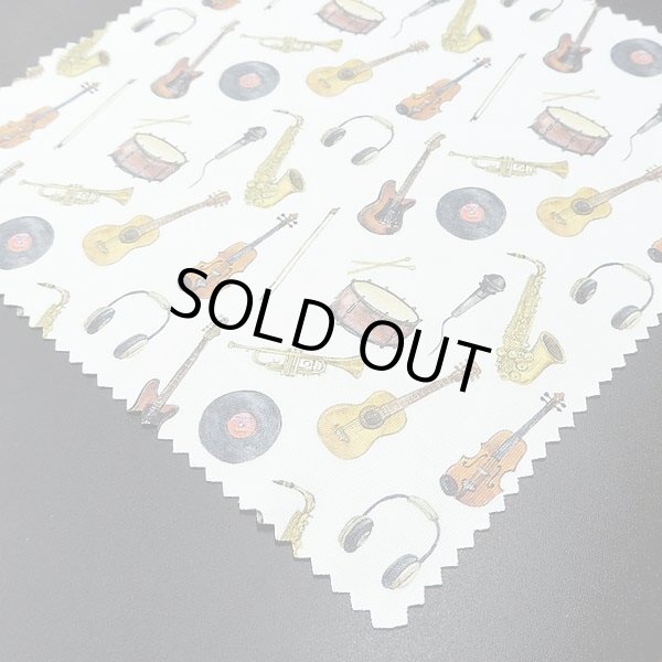 画像2: マイクロファイバー　クリーニングクロス　楽器総柄　19cm×19cm　◇ゆうパケット発送可 (2)