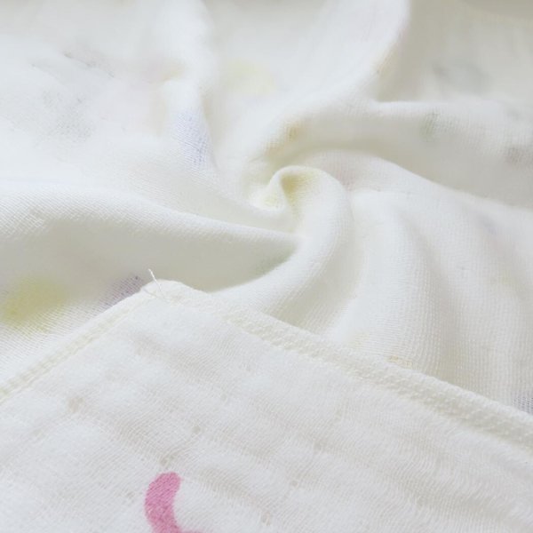 画像2: ハンカチタオル　天使のガーゼ　おはなしたおる　ブレーメンの音楽隊　◇ゆうパケット発送可 (2)